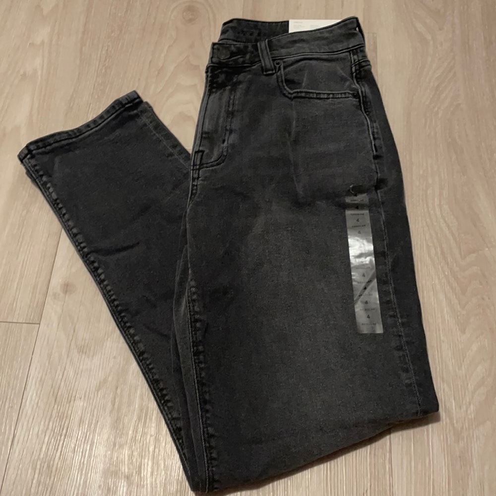 American Eagle Mom Jean Stretch Regular High Waist Size 4 NEW WITH TAGS